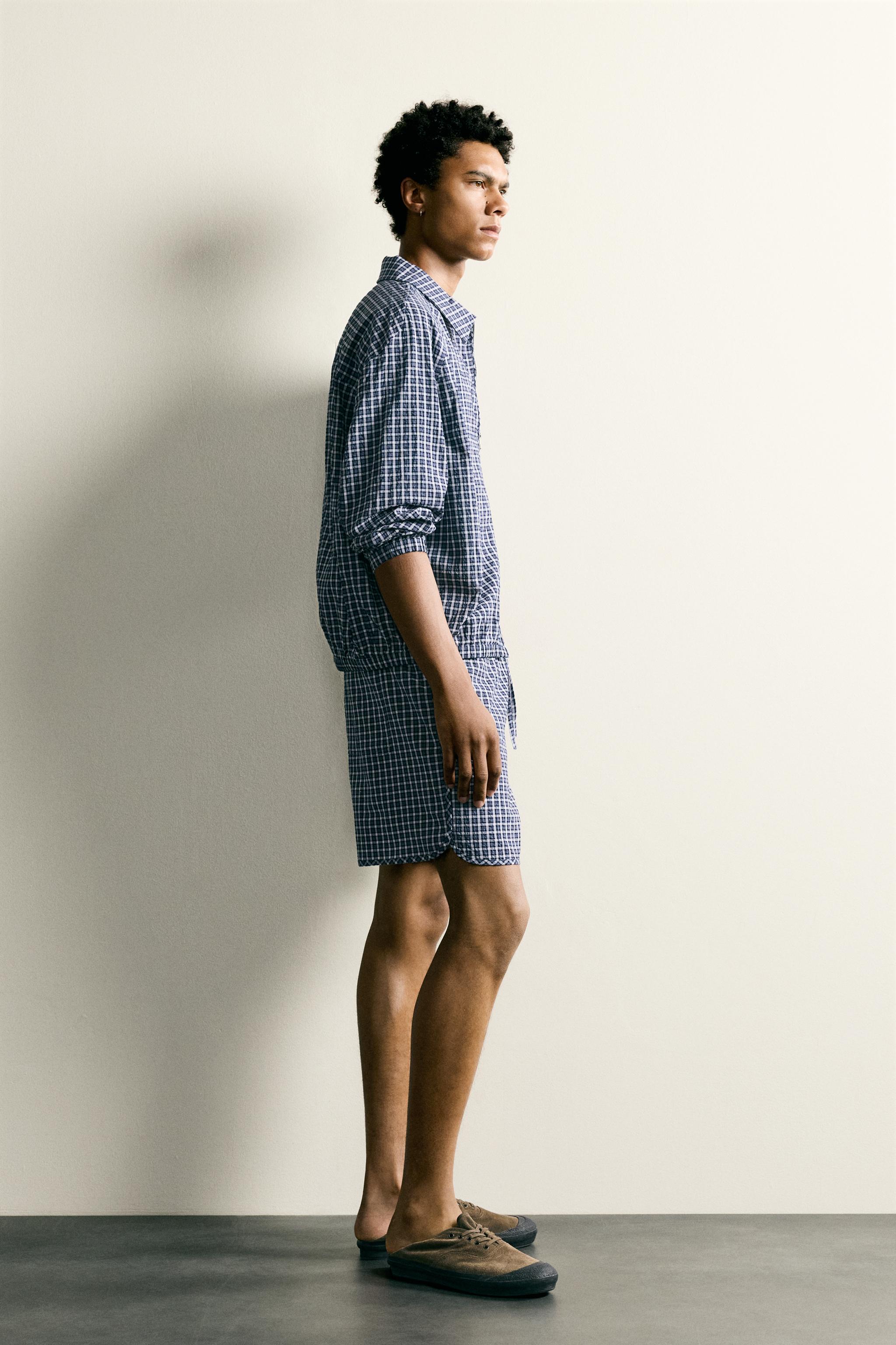 TEXTURED CHECK SHORTS